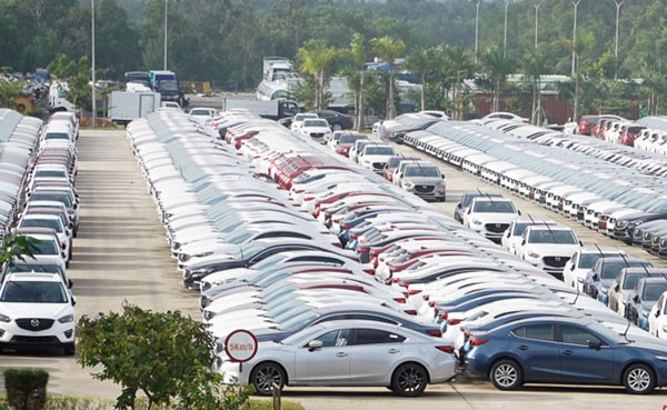 Ngành ô tô khó khăn, nhiều mẫu xe sản xuất, lắp ráp trong nước mất ưu đãi Ngành ô tô khó khăn, nhiều mẫu xe sản xuất, lắp ráp trong nước mất ưu đãi