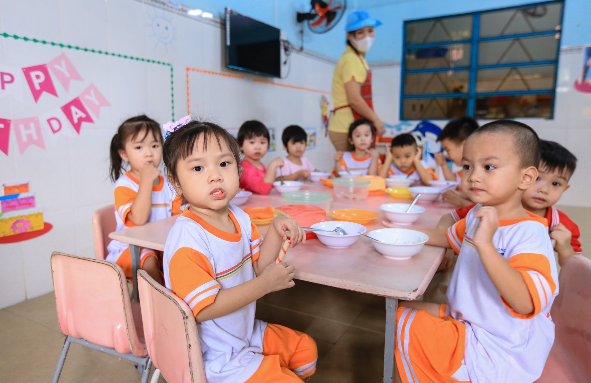 Những nơi ở TP.HCM đang tuyển giáo viên mầm non- Ảnh 1. Những nơi ở TP.HCM đang tuyển giáo viên mầm non- Ảnh 1.