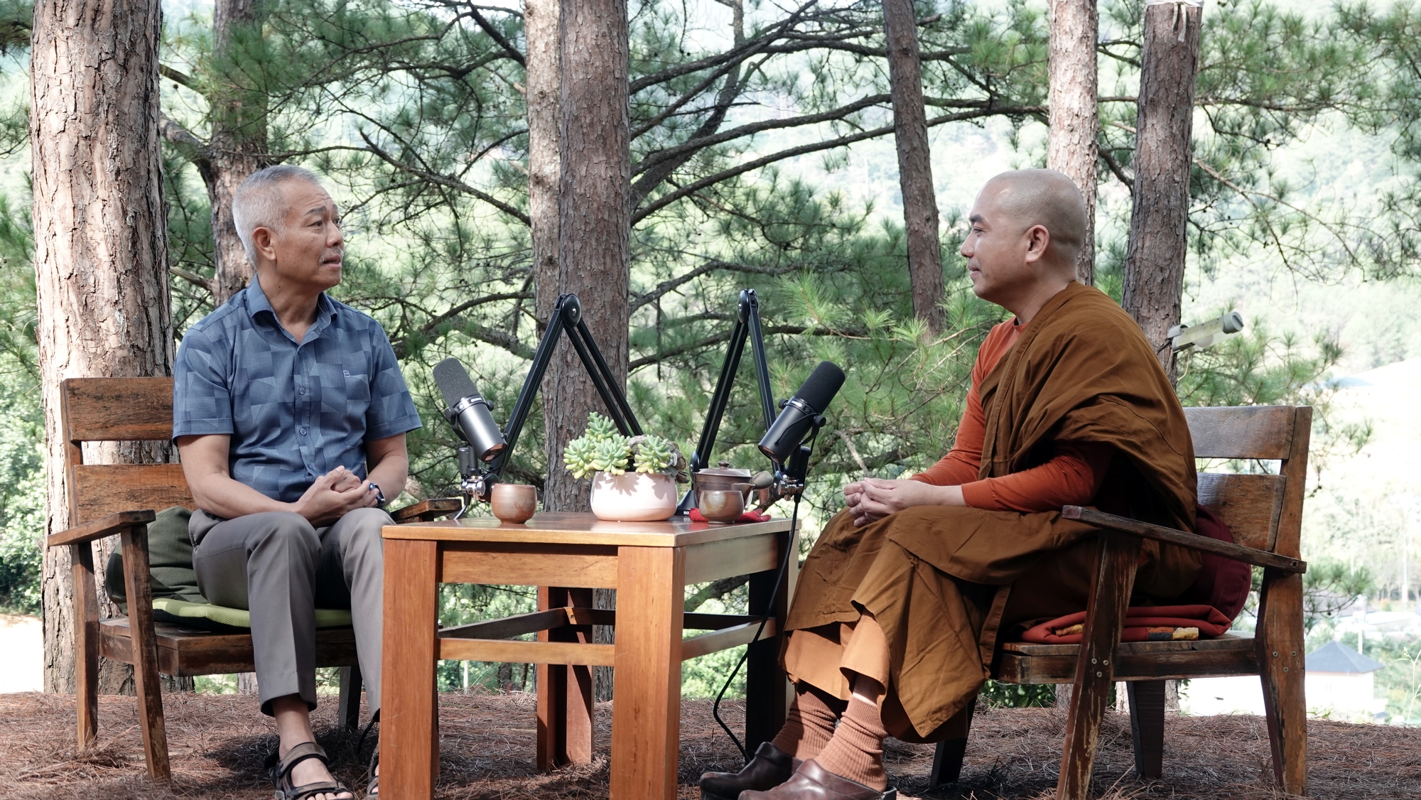 Thiền sư Minh Niệm: Không phải cứ tìm đến nơi thanh vắng ở vài ngày là sẽ được chữa lành! - Ảnh 2. Thiền sư Minh Niệm: Không phải cứ tìm đến nơi thanh vắng ở vài ngày là sẽ được chữa lành! - Ảnh 2.