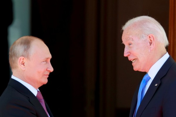 Tổng thống Putin nói gì về việc xây dựng quan hệ với Mỹ? Tổng thống Putin nói gì về việc xây dựng quan hệ với Mỹ?