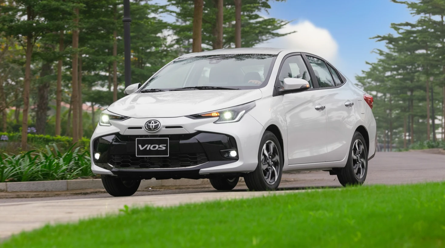 Toyota Vios khó cản bước Hyundai Accent đến ngôi vương phân khúc sedan hạng B Toyota Vios khó cản bước Hyundai Accent đến ngôi vương phân khúc sedan hạng B