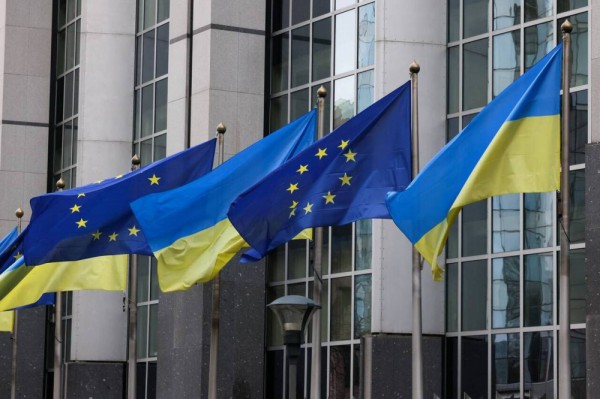 Ukraine còn rất nhiều khó khăn trong việc đàm phán gia nhập EU Ukraine còn rất nhiều khó khăn trong việc đàm phán gia nhập EU