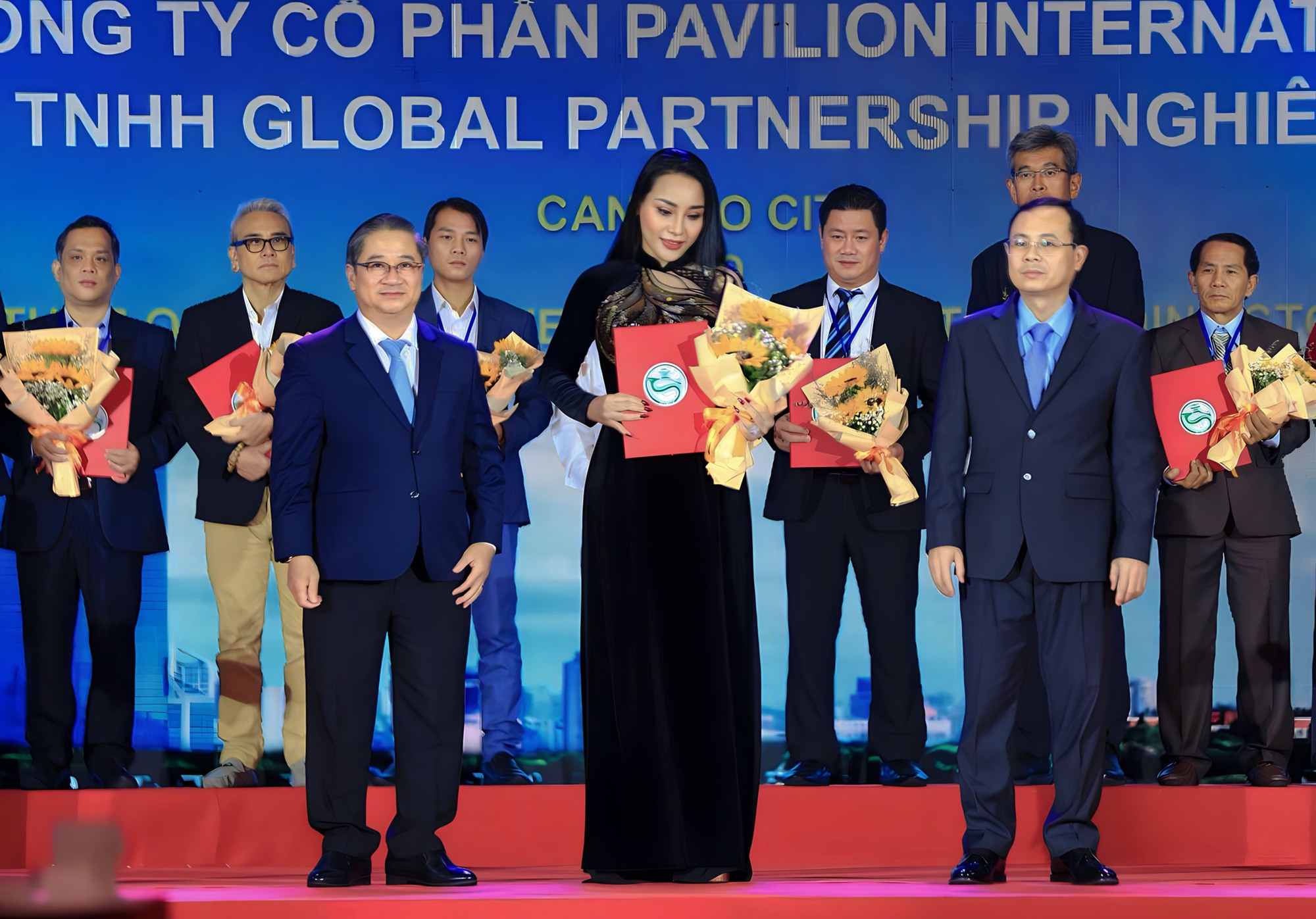 Vì sao 'ông lớn' bất động sản Malaysia quyết 'rót' 1,4 tỉ đô vào Cần Thơ? - Ảnh 2. Vì sao 'ông lớn' bất động sản Malaysia quyết 'rót' 1,4 tỉ đô vào Cần Thơ? - Ảnh 2.
