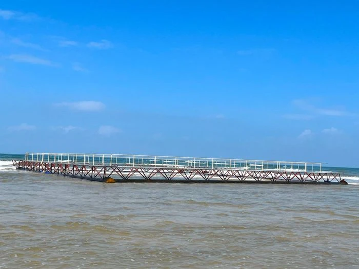 Nhiều 'tàu lạ' dạt vào biển Quảng Trị: Không phát sinh vấn đề an ninh- Ảnh 3.