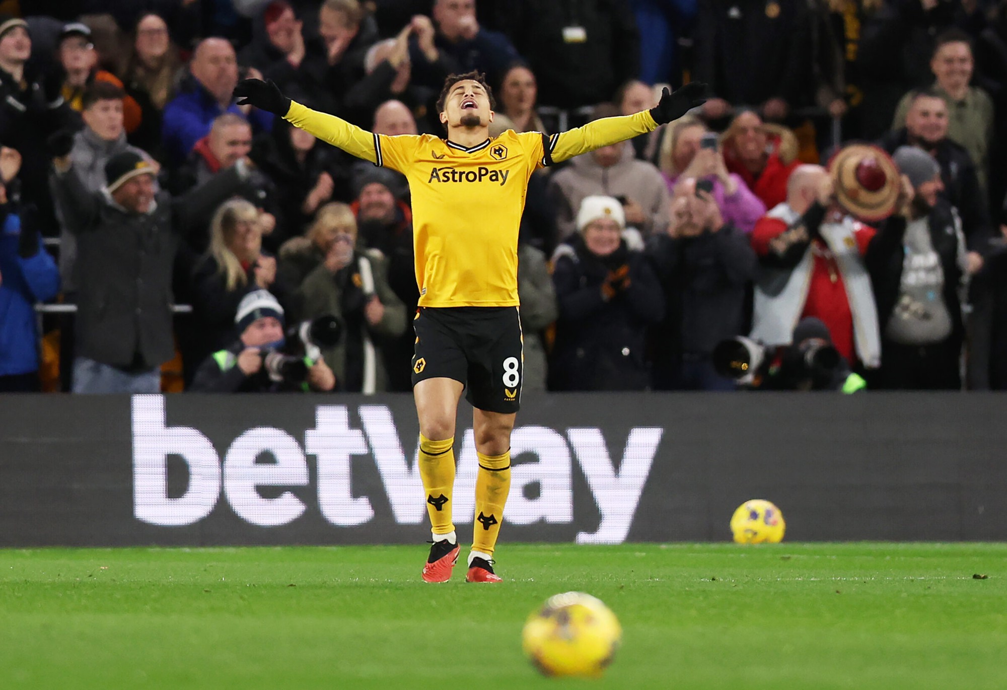 Vòng 3 FA Cup - Tottenham nhọc nhằn giành chiến thắng trước Burnley