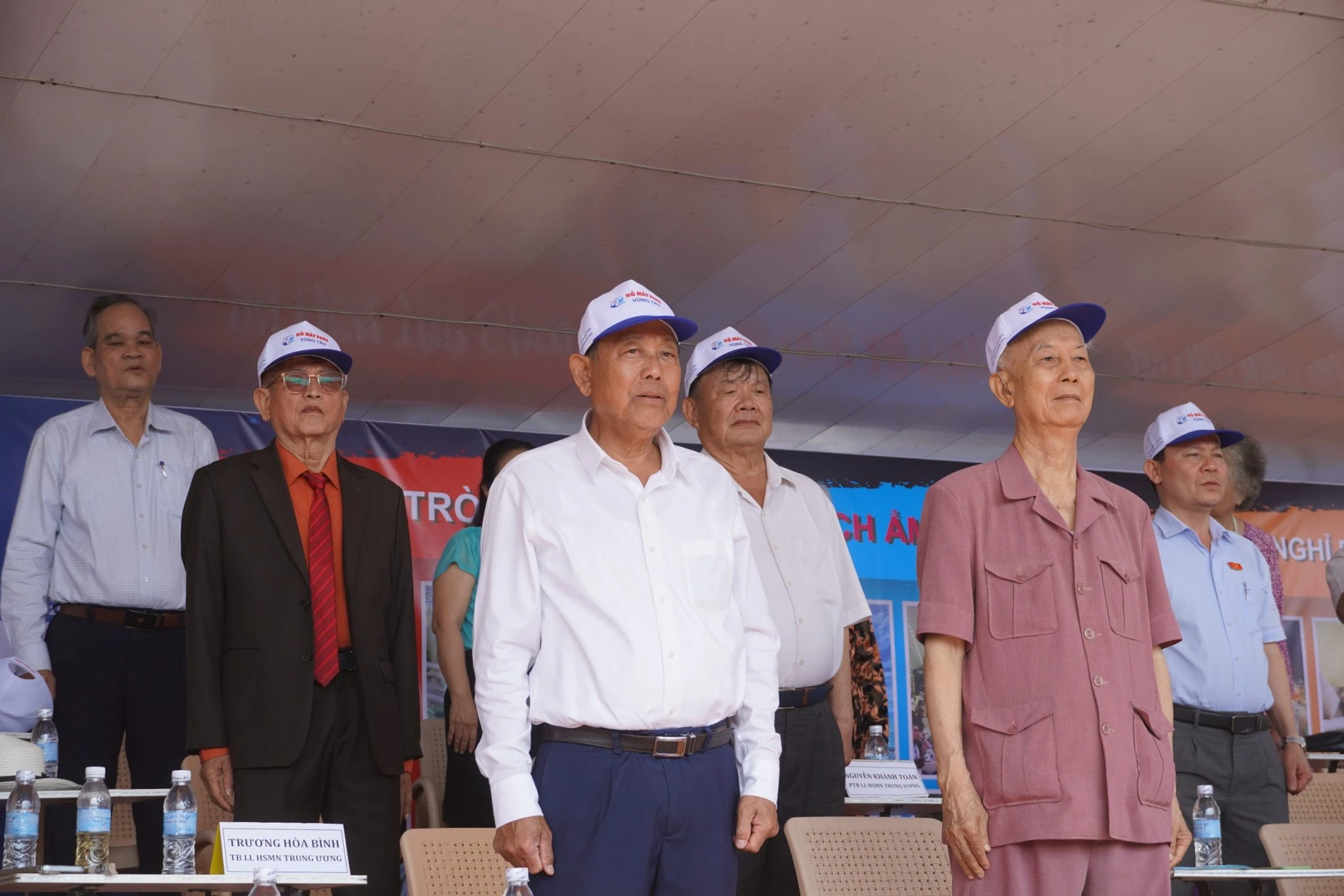 Hơn 3.000 học sinh miền Nam trên đất Bắc họp mặt ở Bà Rịa-Vũng Tàu- Ảnh 2.