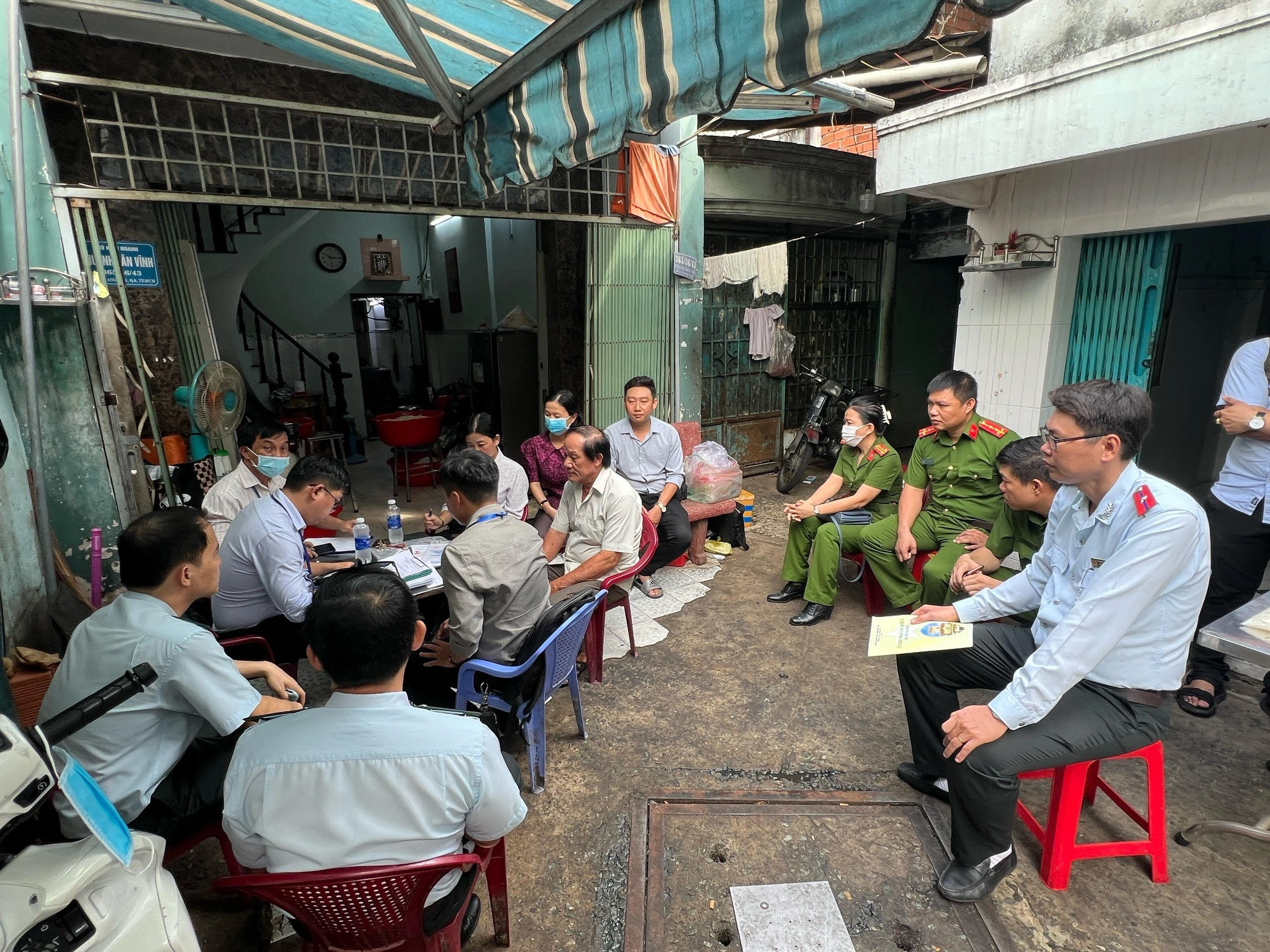 Khiếp hãi bì heo bẩn ở TP.HCM- Ảnh 7. Khiếp hãi bì heo bẩn ở TP.HCM- Ảnh 7.
