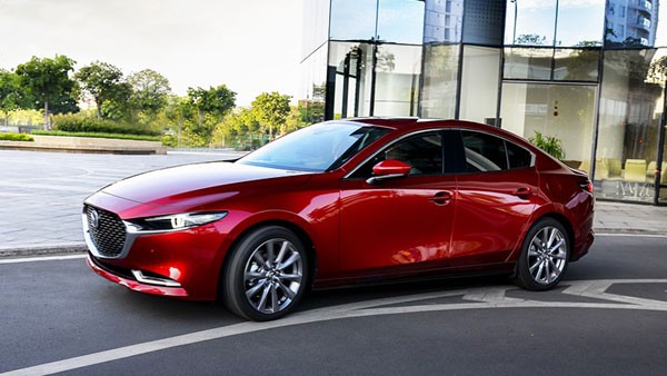 Sedan hạng C “lụi tàn”, doanh số bán “lao dốc” thê thảm Sedan hạng C “lụi tàn”, doanh số bán “lao dốc” thê thảm
