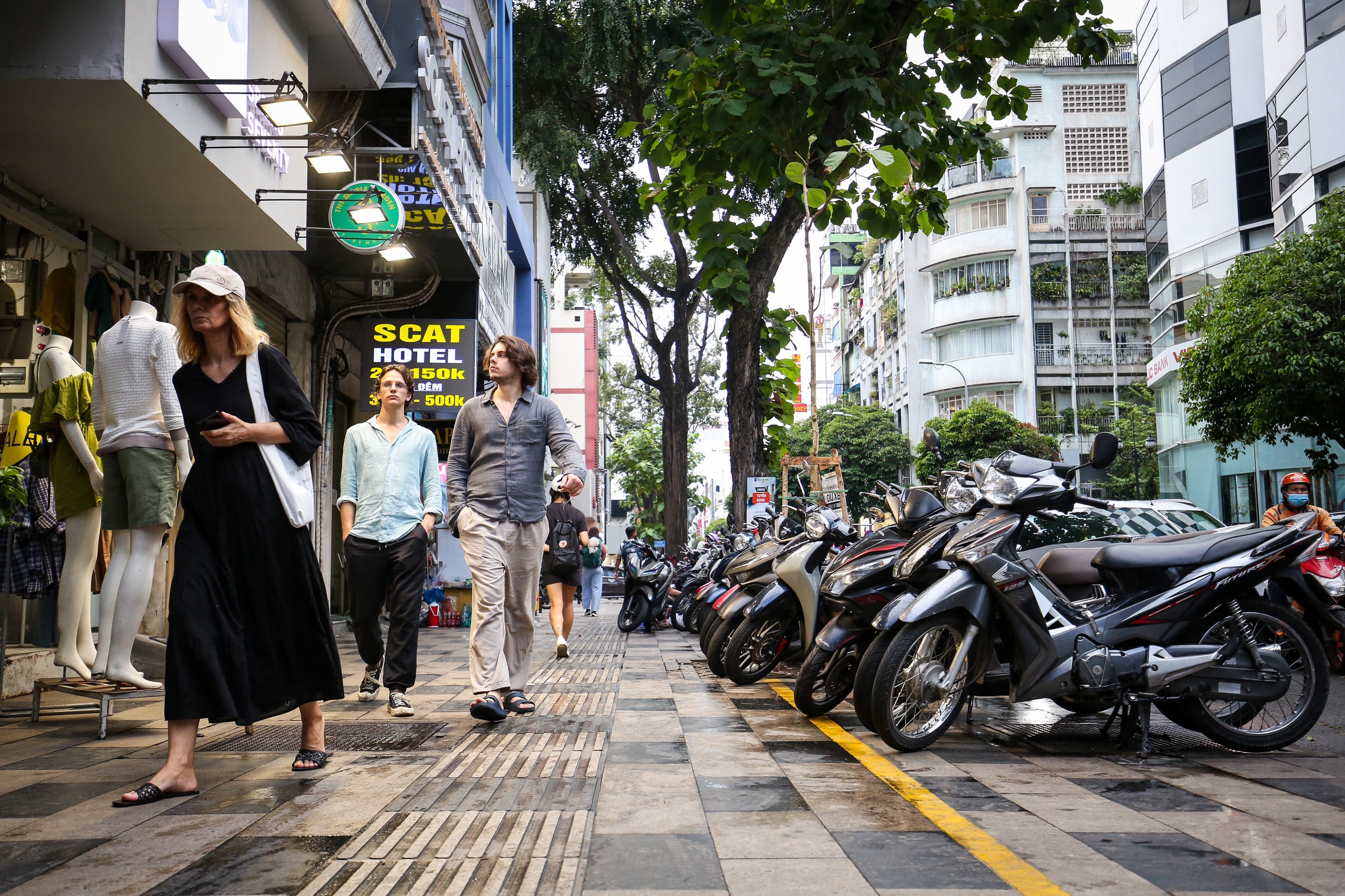 TP.HCM sẽ 'cho thuê' 5 tuyến đường làm bãi đậu xe, thu 30 tỉ đồng/năm- Ảnh 2.