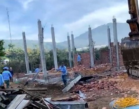 Nhiều công trình xây dựng sai phép tại dự án mở rộng Khu du lịch thác Prenn- Ảnh 5.