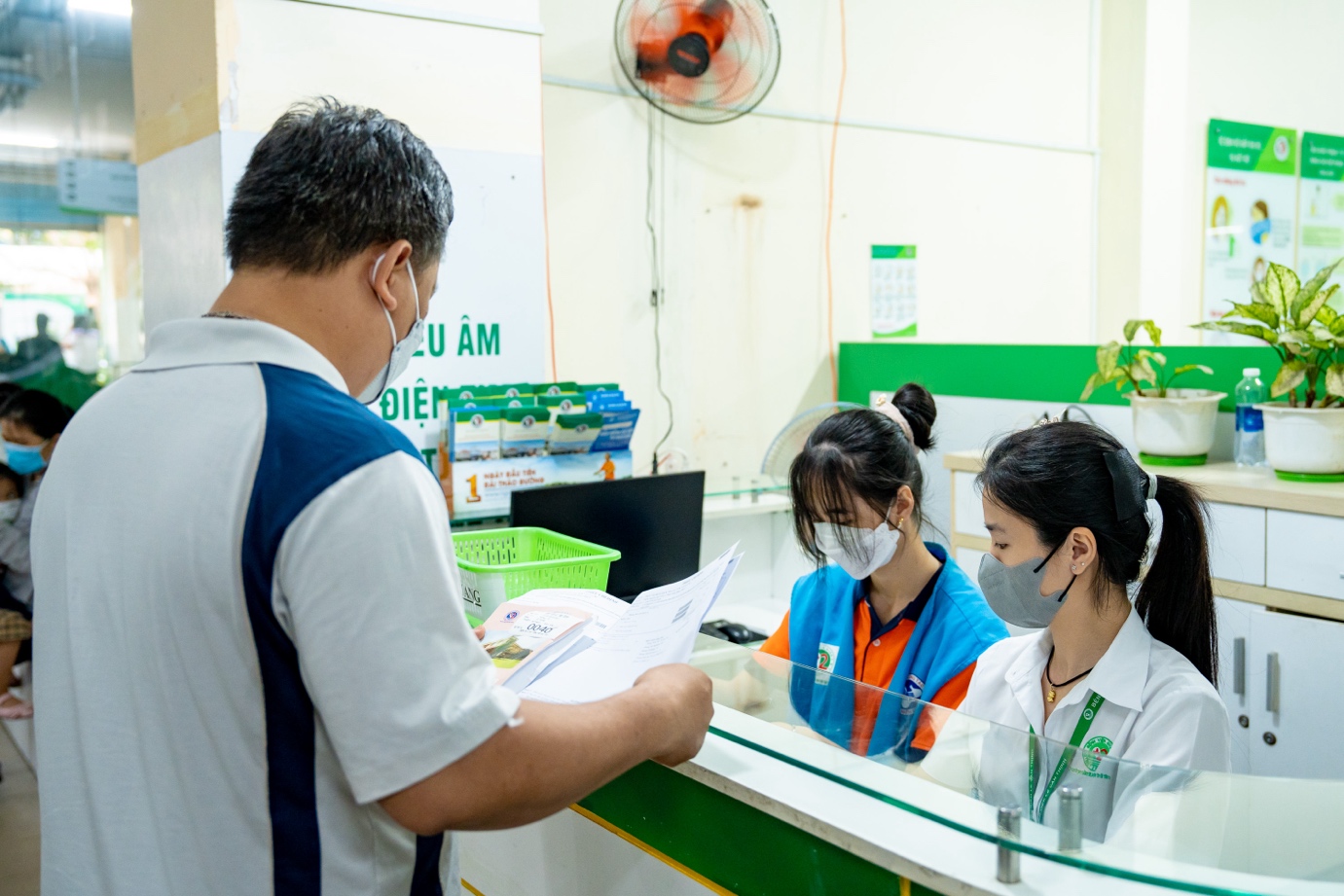 Gen Z học dược: Không chỉ là sách vở mà còn trải nghiệm nghề đa dạng - Ảnh 5.