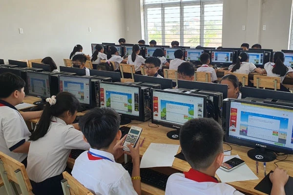 Gần 50 cuộc thi dành cho học sinh, một địa phương yêu cầu 'cắt giảm tối đa'- Ảnh 1. Gần 50 cuộc thi dành cho học sinh, một địa phương yêu cầu 'cắt giảm tối đa'- Ảnh 1.