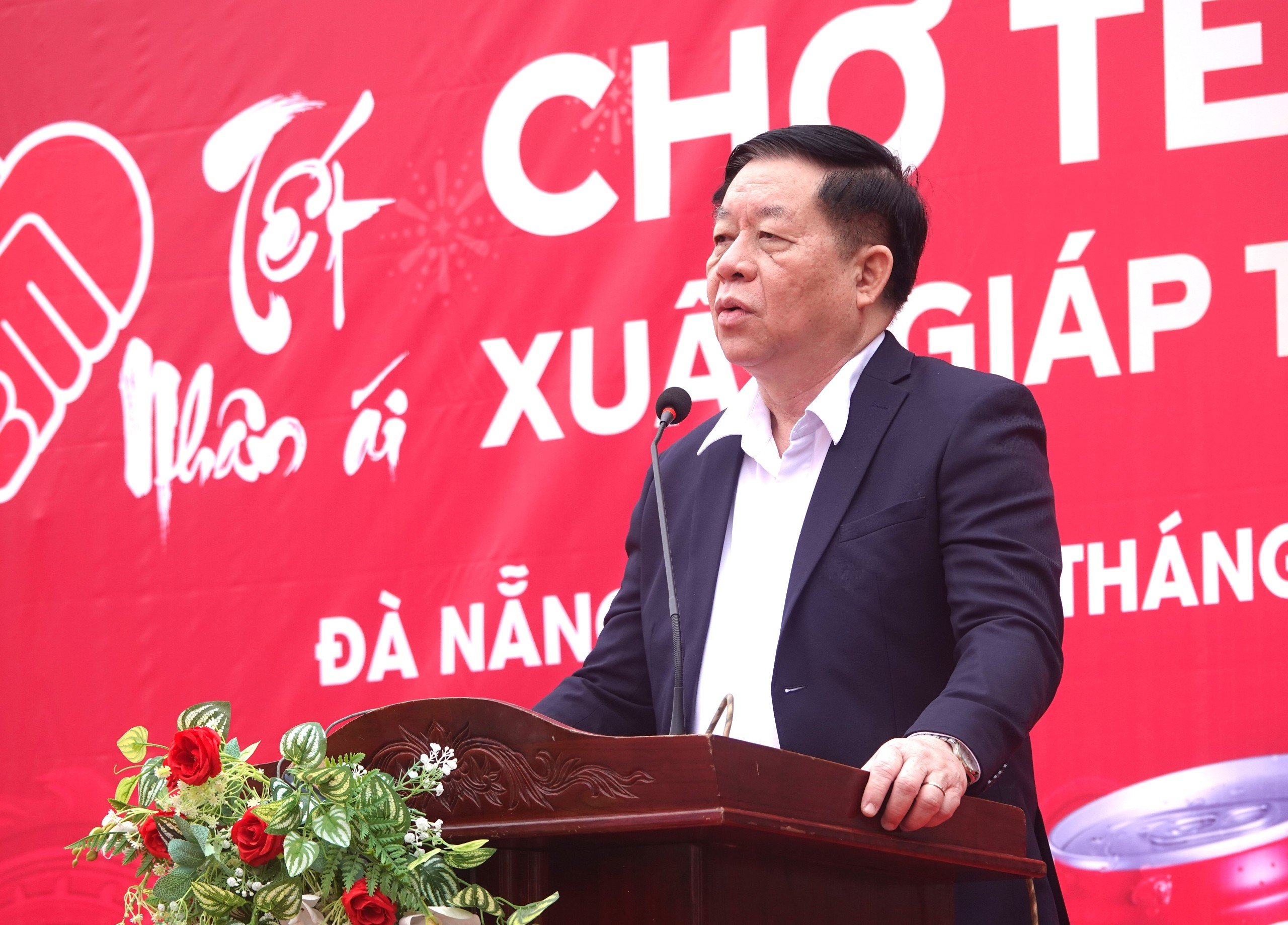 Gắn kết yêu thương từ 'Chợ tết 0 đồng'- Ảnh 2. Gắn kết yêu thương từ 'Chợ tết 0 đồng'- Ảnh 2.