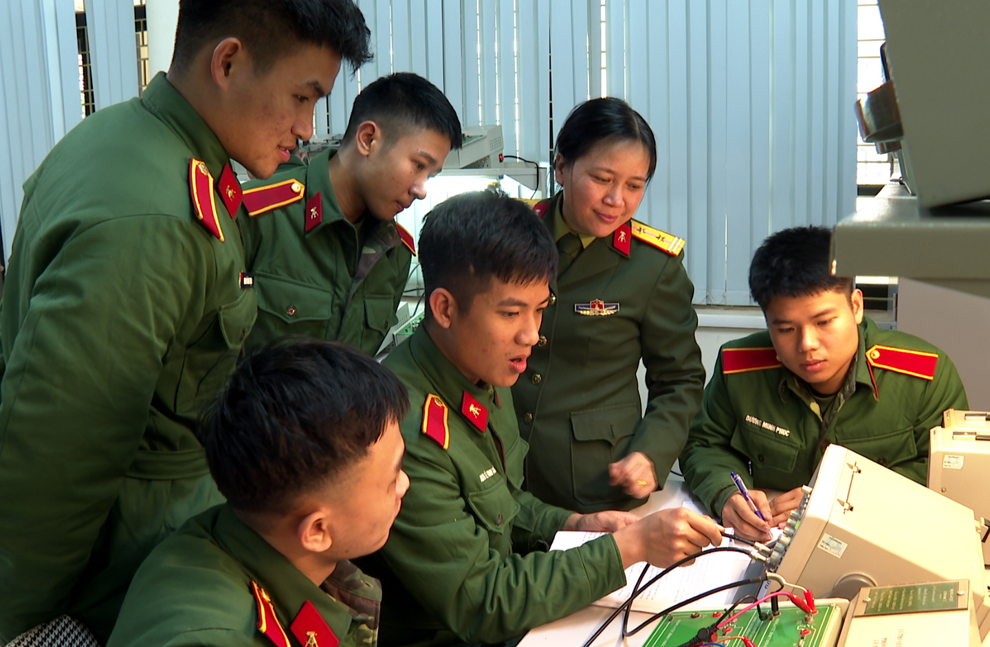 Học viện Kỹ thuật quân sự gửi 20% chỉ tiêu đi học ở nước ngoài- Ảnh 1. Học viện Kỹ thuật quân sự gửi 20% chỉ tiêu đi học ở nước ngoài- Ảnh 1.