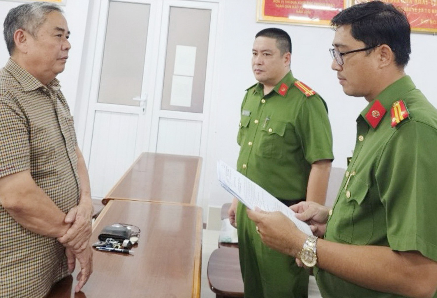 Khởi tố 2 cựu Phó chủ tịch UBND TX.Giá Rai liên quan dự án Khu dân cư Nọc Nạng- Ảnh 1. Khởi tố 2 cựu Phó chủ tịch UBND TX.Giá Rai liên quan dự án Khu dân cư Nọc Nạng- Ảnh 1.