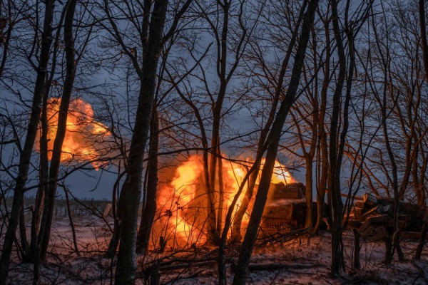 So sánh tương quan kho vũ khí của Nga và Ukraine trong xung đột cường độ cao So sánh tương quan kho vũ khí của Nga và Ukraine trong xung đột cường độ cao