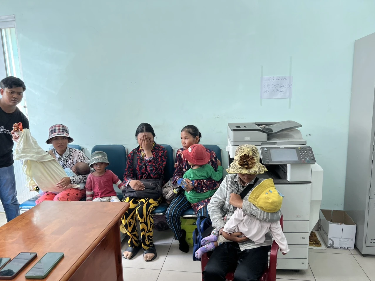 TP.HCM bắt đầu cao điểm thu dung người lang thang xin ăn vào cơ sở xã hội- Ảnh 1. TP.HCM bắt đầu cao điểm thu dung người lang thang xin ăn vào cơ sở xã hội- Ảnh 1.