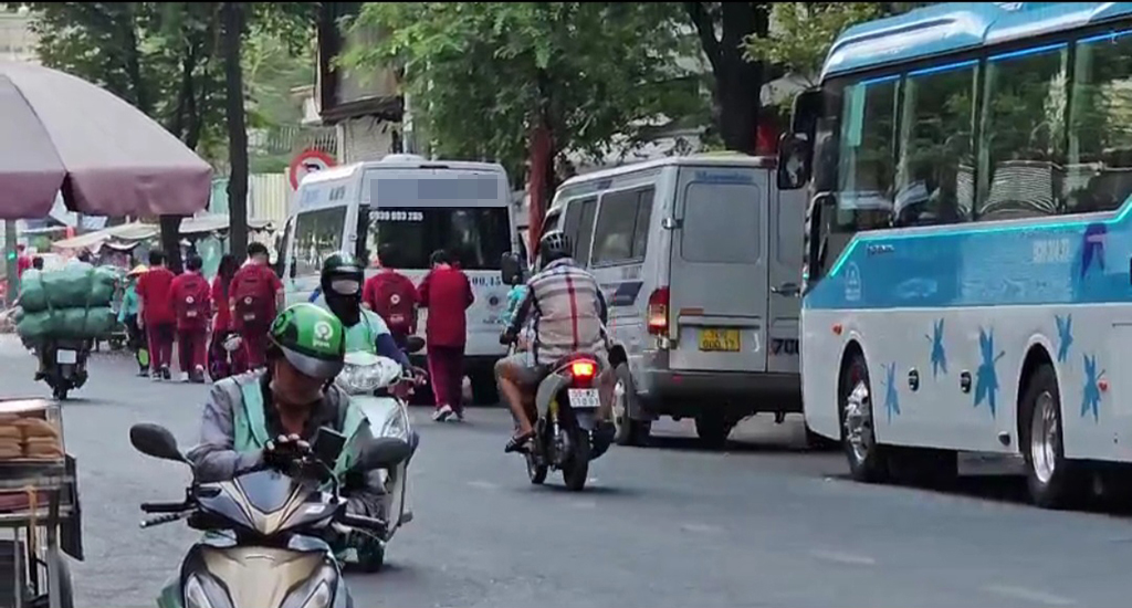 Xử lý xe hợp đồng trá hình, chặn thất thu thuế ra sao?- Ảnh 1. Xử lý xe hợp đồng trá hình, chặn thất thu thuế ra sao?- Ảnh 1.