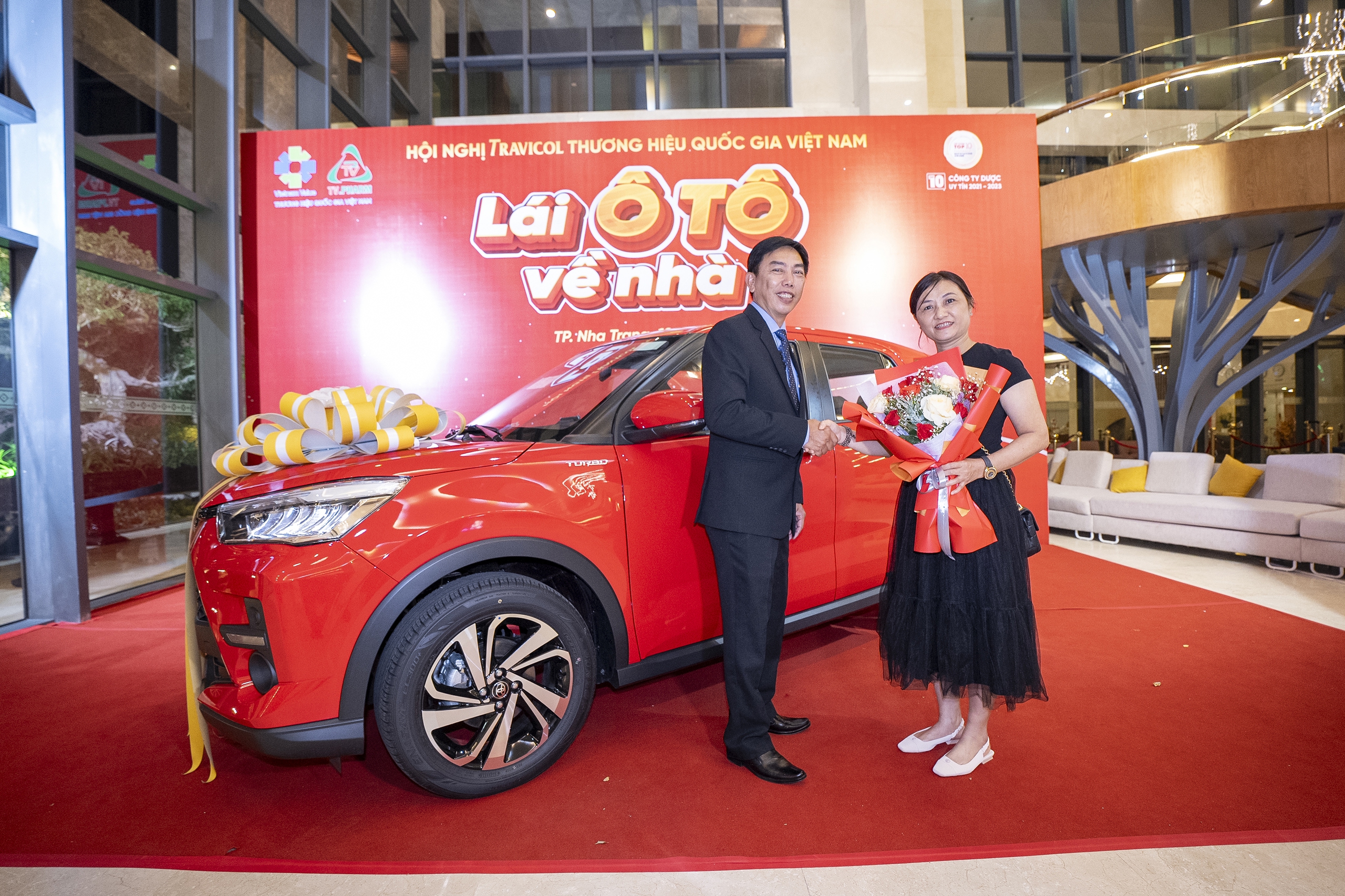 Dược phẩm TV.PHARM trao 3 ô tô cho khách hàng trúng thưởng- Ảnh 3. Dược phẩm TV.PHARM trao 3 ô tô cho khách hàng trúng thưởng- Ảnh 3.