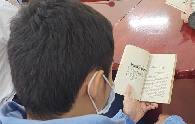 30 phút đọc sách mỗi ngày vào dịp tết- Ảnh 2.