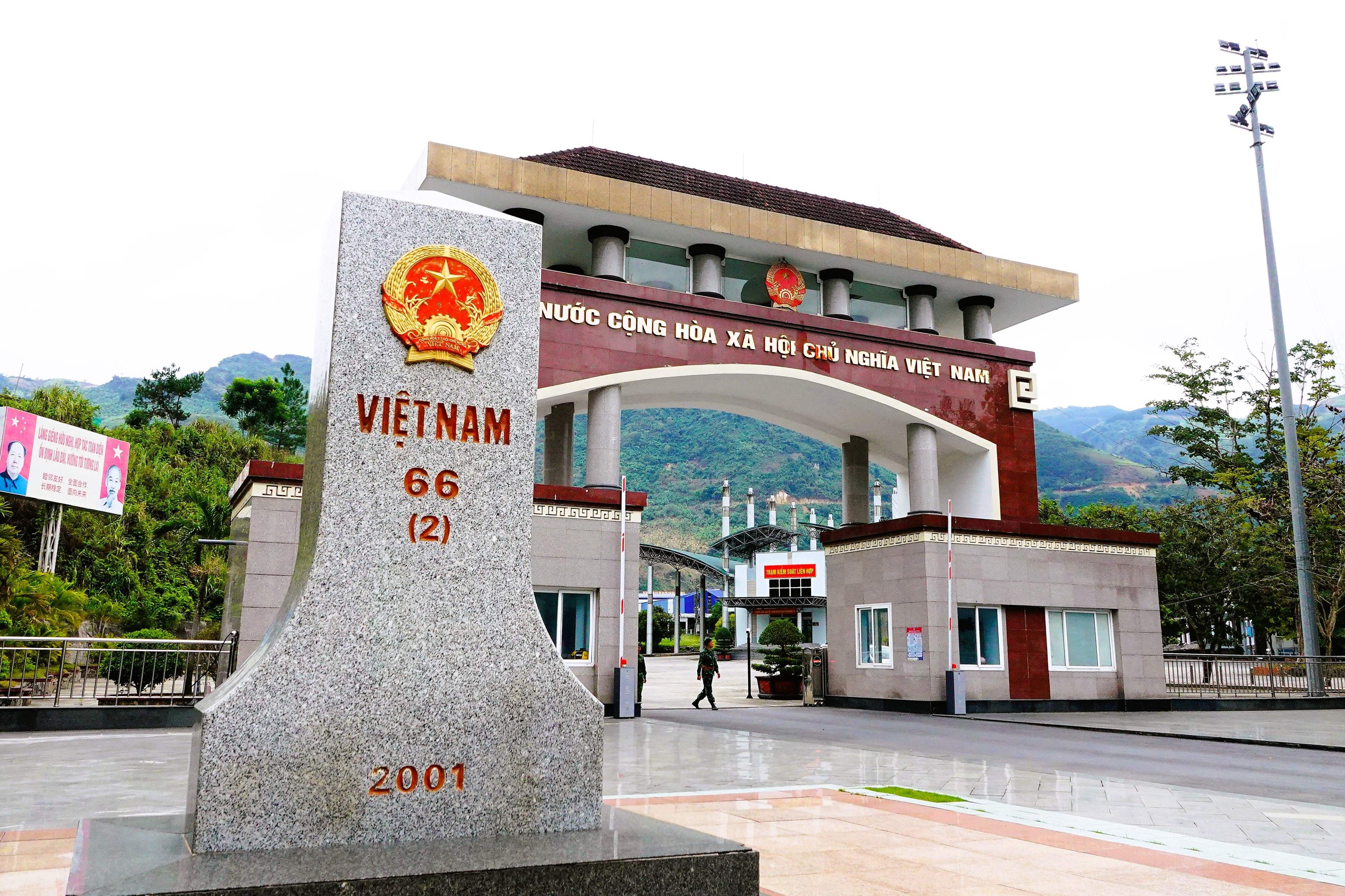 Tìm lại những anh hùng: Người hùng dân tộc Tày ở Cam Cọn- Ảnh 4. Tìm lại những anh hùng: Người hùng dân tộc Tày ở Cam Cọn- Ảnh 4.