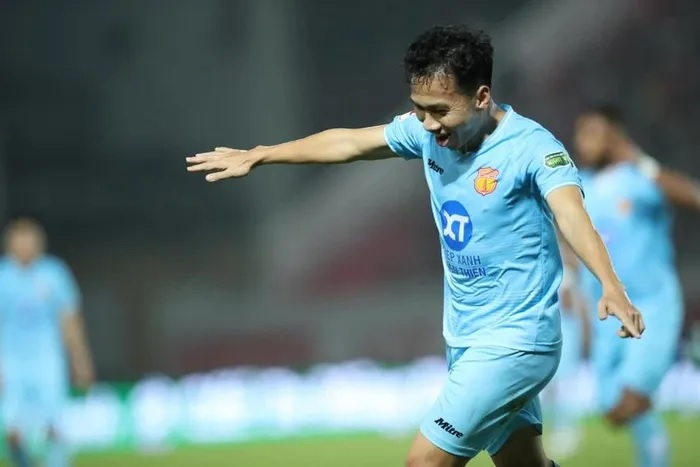 Vòng 9 V.League: Thép Xanh Nam Định củng cố ngôi đầu Vòng 9 V.League: Thép Xanh Nam Định củng cố ngôi đầu