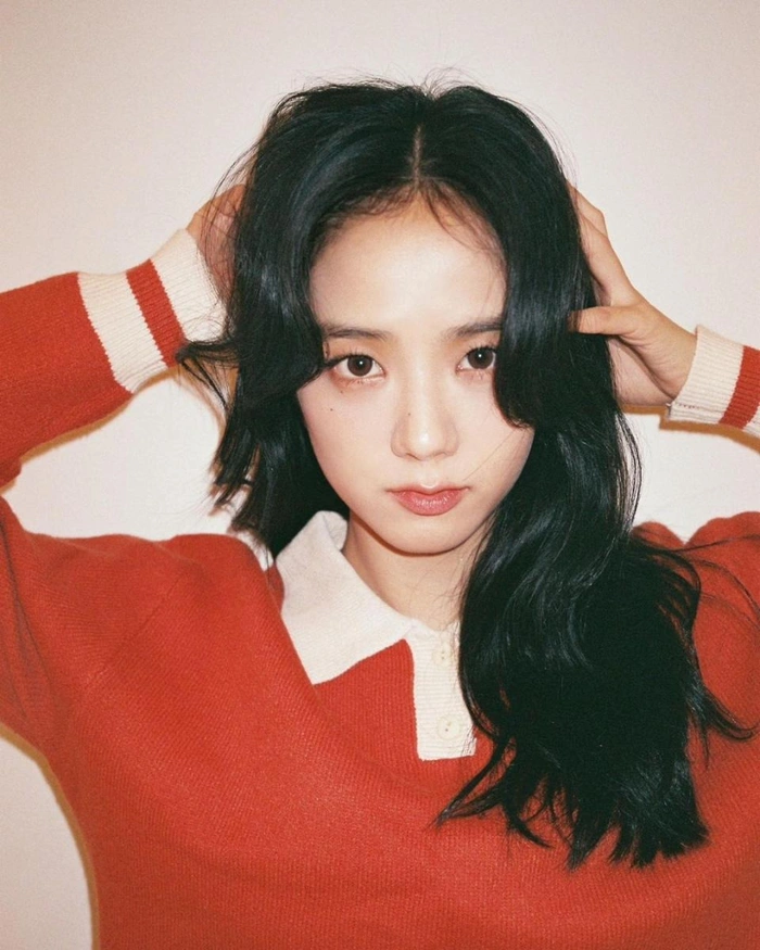 6 kiểu tóc đen sang chảnh, nữ tính như Jisoo (Blackpink)