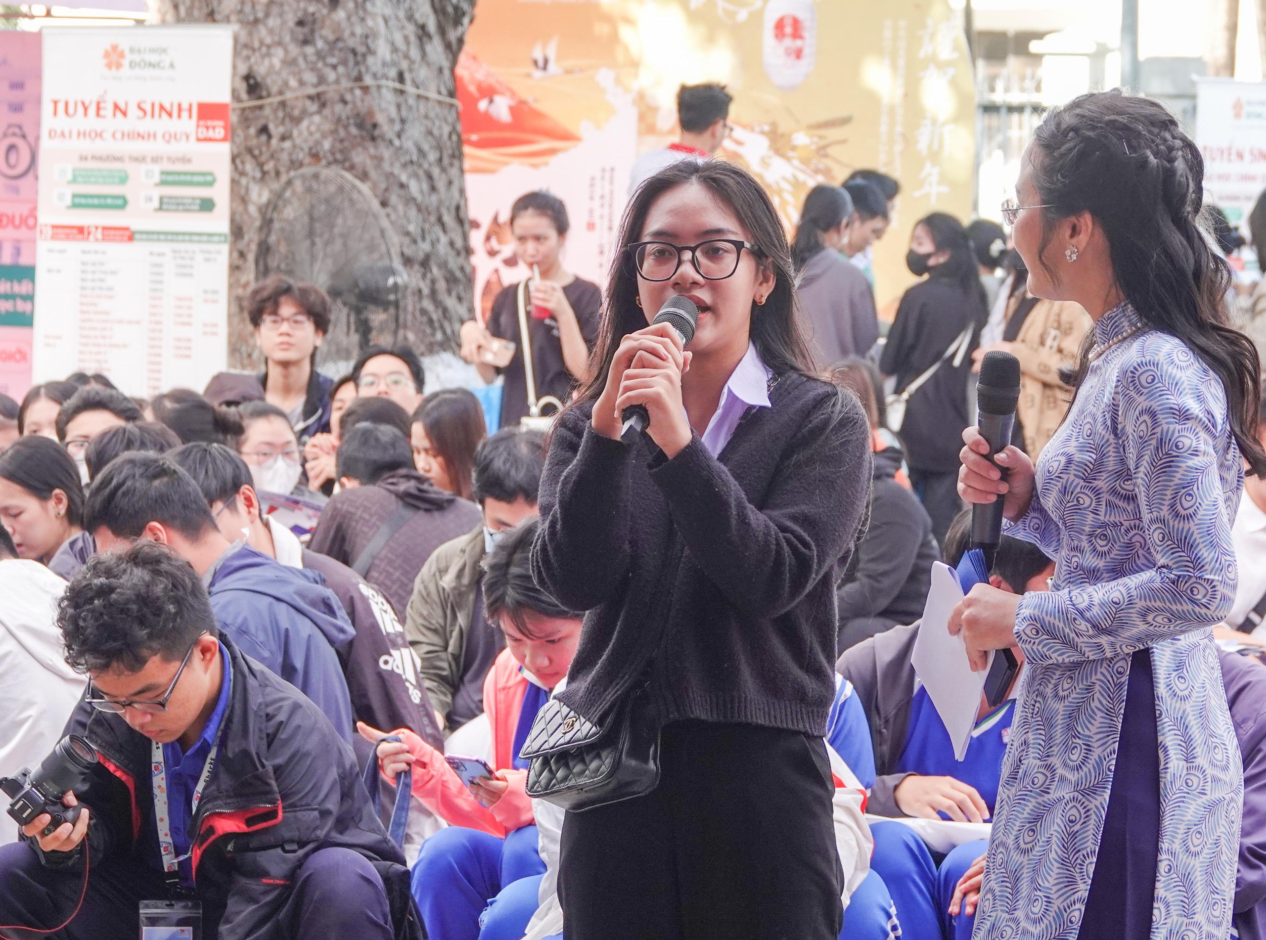 Đề thi tốt nghiệp THPT 2024 tăng cường nội dung vận dụng thực tiễn- Ảnh 4.