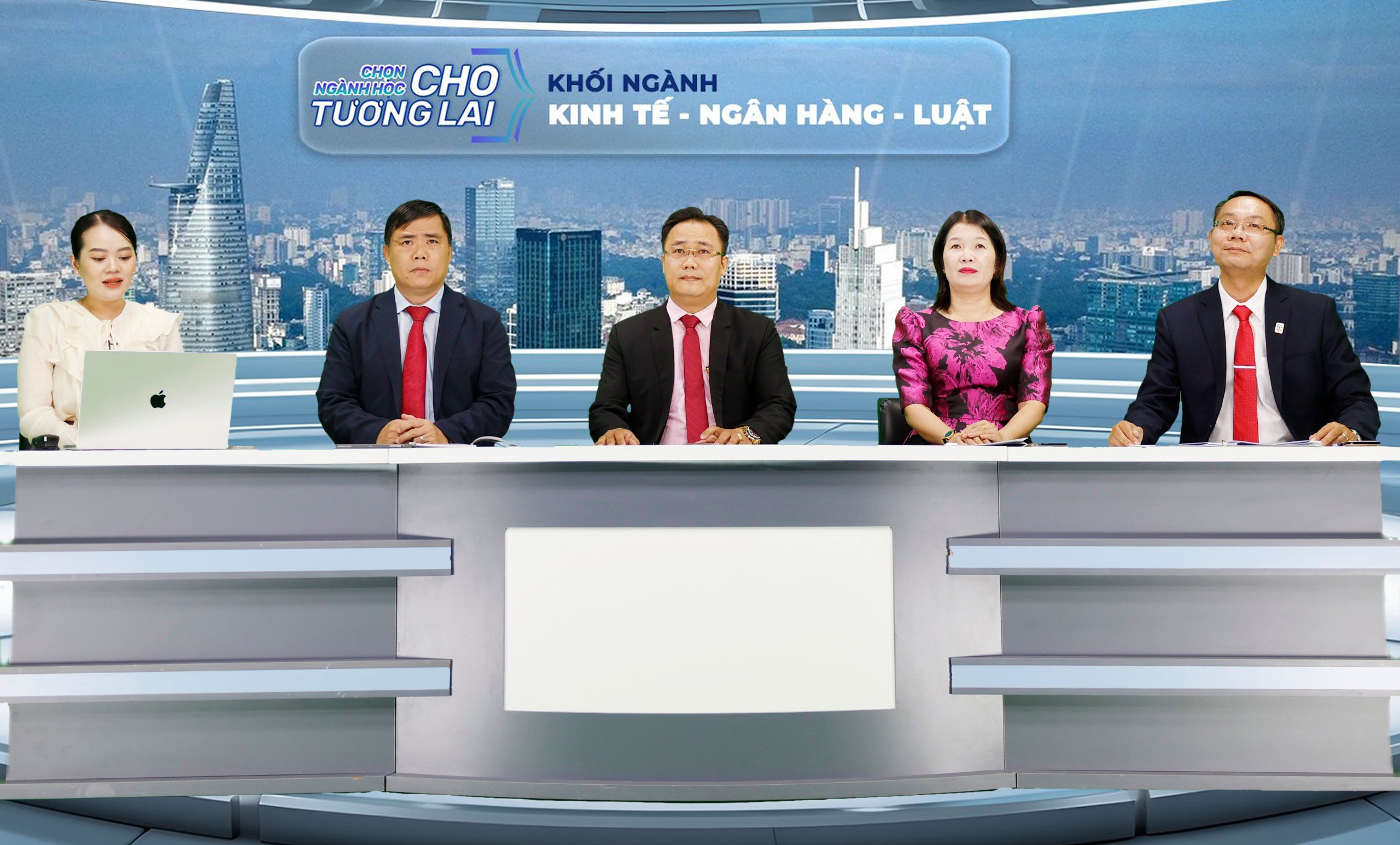 Chọn ngành học xu hướng mới hay truyền thống?- Ảnh 1. Chọn ngành học xu hướng mới hay truyền thống?- Ảnh 1.