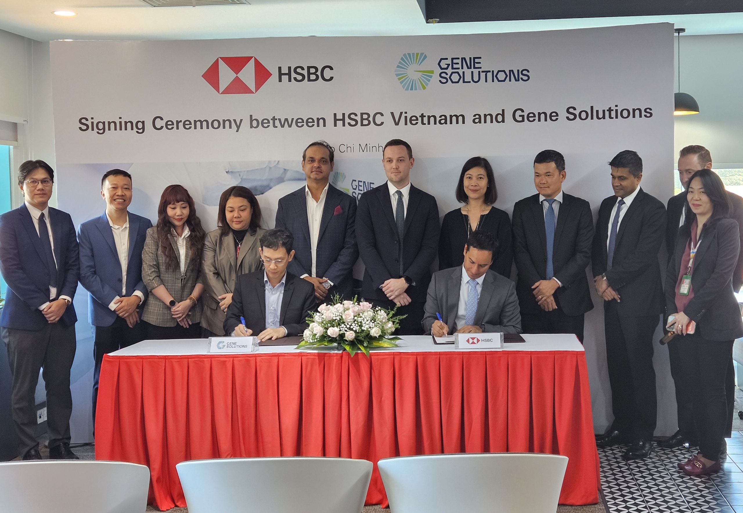 HSBC và Gene Solutions ký hợp tác nghiên cứu ung thư và sức khỏe thai phụ- Ảnh 1. HSBC và Gene Solutions ký hợp tác nghiên cứu ung thư và sức khỏe thai phụ- Ảnh 1.