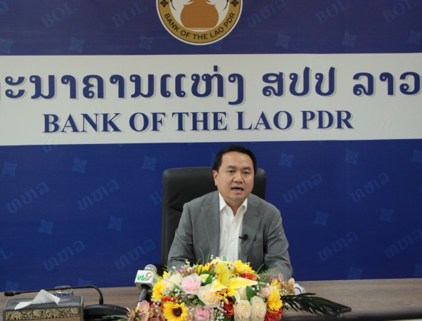 Lào siết chặt quản lý ngoại tệ thông qua hệ thống giám sát Lào siết chặt quản lý ngoại tệ thông qua hệ thống giám sát
