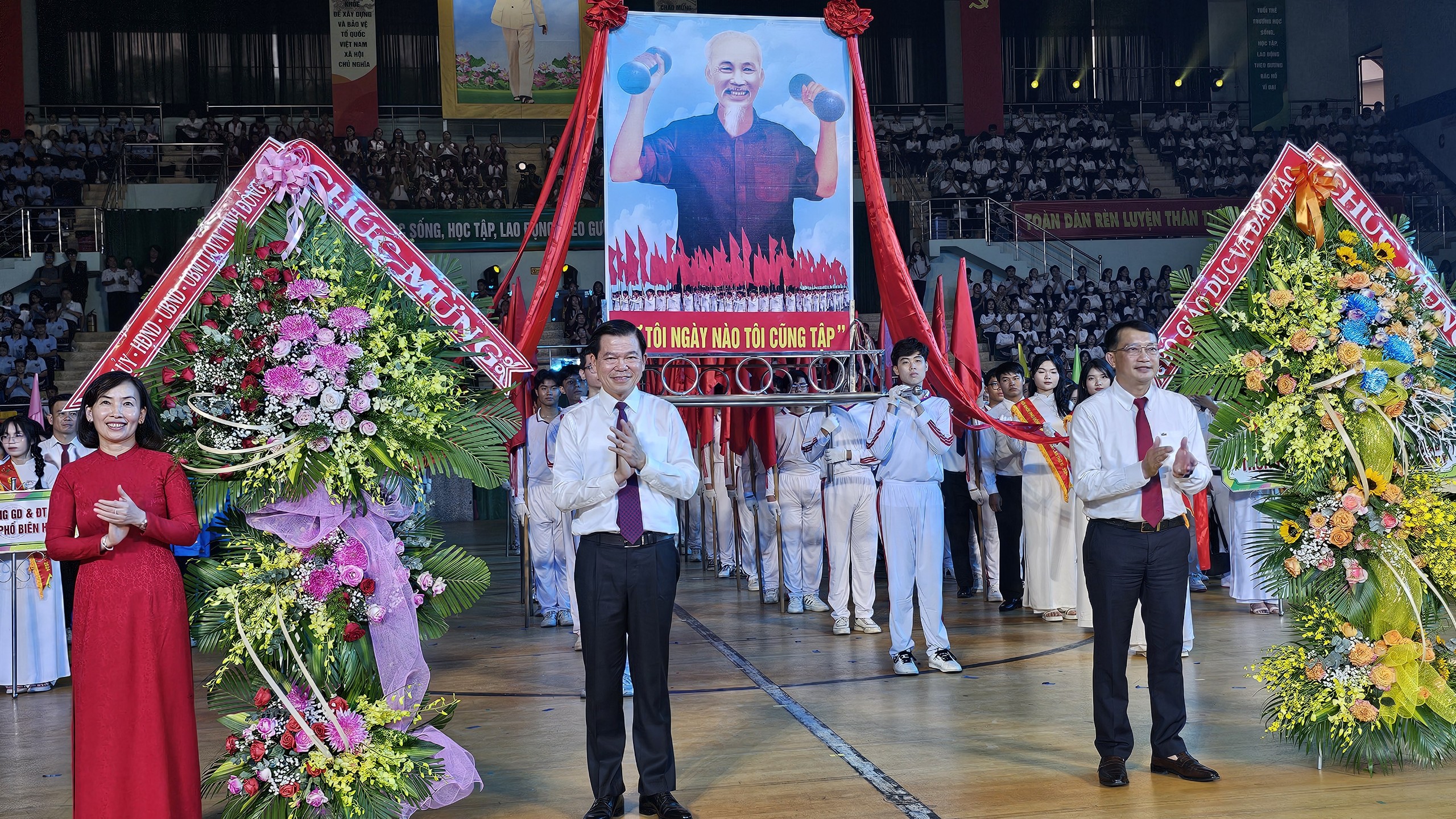 Đồng Nai khai mạc Hội khỏe Phù Đổng với hơn 6.000 học sinh tham gia- Ảnh 2. Đồng Nai khai mạc Hội khỏe Phù Đổng với hơn 6.000 học sinh tham gia- Ảnh 2.