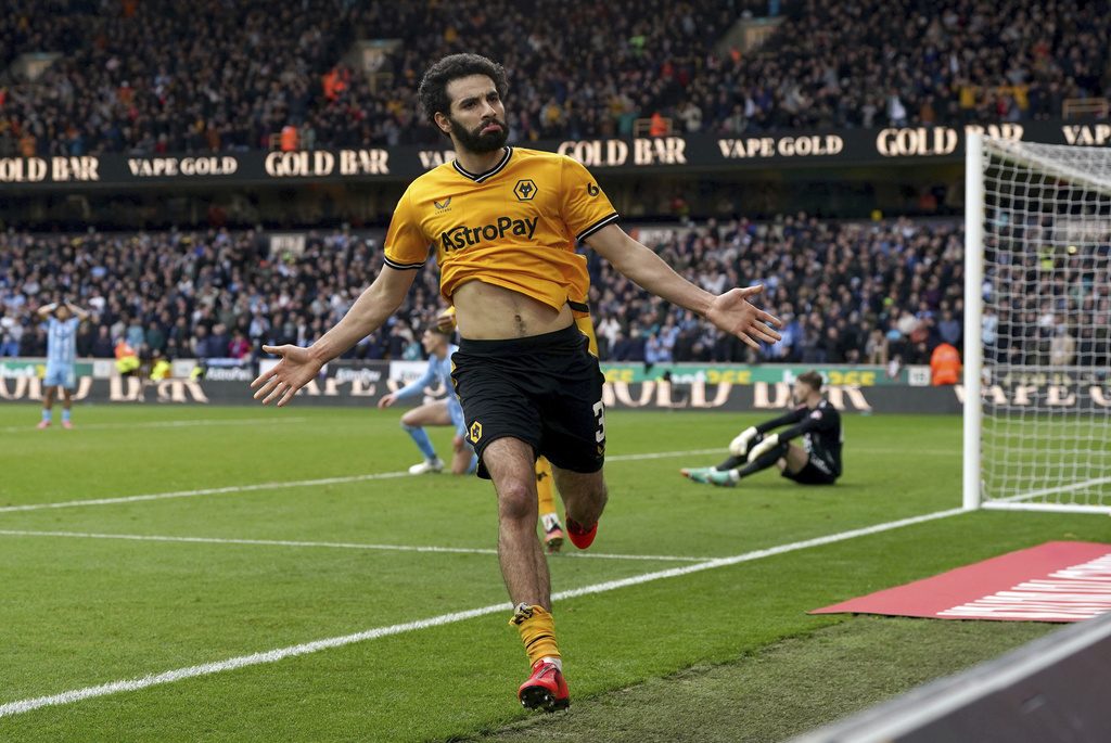 Thắng kịch tính Wolverhampton, Coventry lần đầu vào bán kết FA Cup sau 37 năm