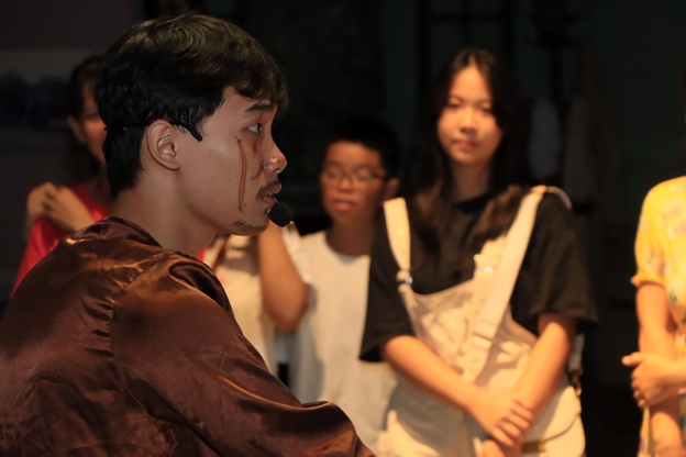 Tour du lịch văn học “chữ Tâm, chữ Tài” thu hút du khách Thủ đô Tour du lịch văn học “chữ Tâm, chữ Tài” thu hút du khách Thủ đô