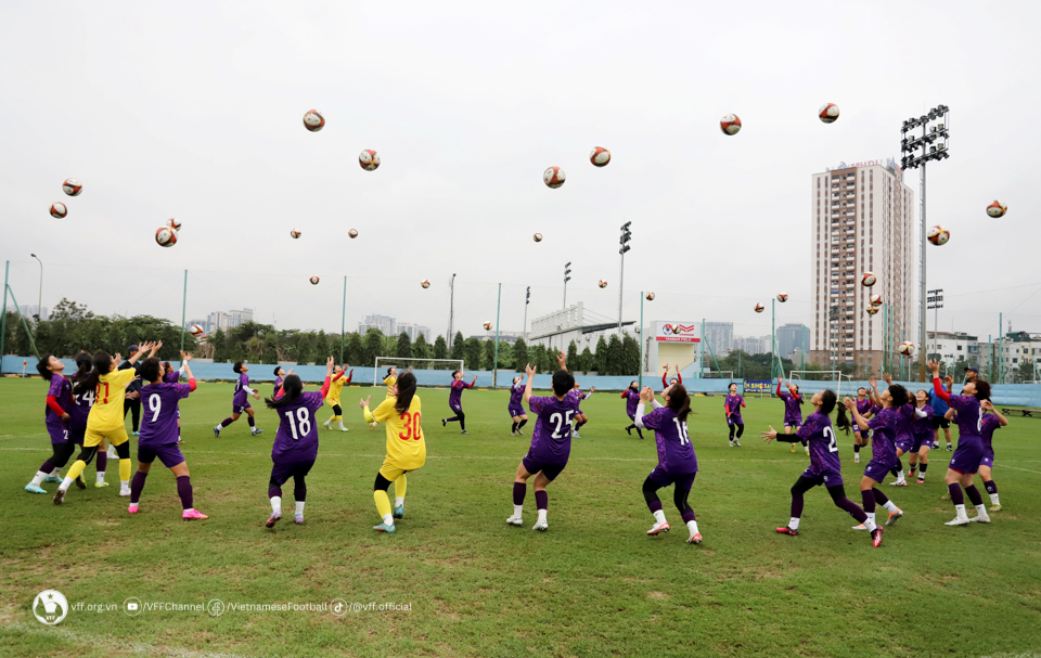 ĐT U16 nữ Việt Nam tập trung chuẩn bị thi đấu giao hữu quốc tế ĐT U16 nữ Việt Nam tập trung chuẩn bị thi đấu giao hữu quốc tế