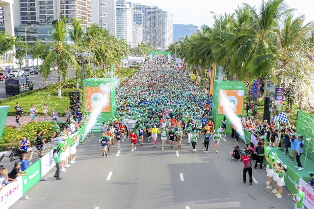 Hơn 9.000 vận động viên tham gia Cuộc thi Marathon Quốc tế Đà Nẵng 2024 - Ảnh 4.