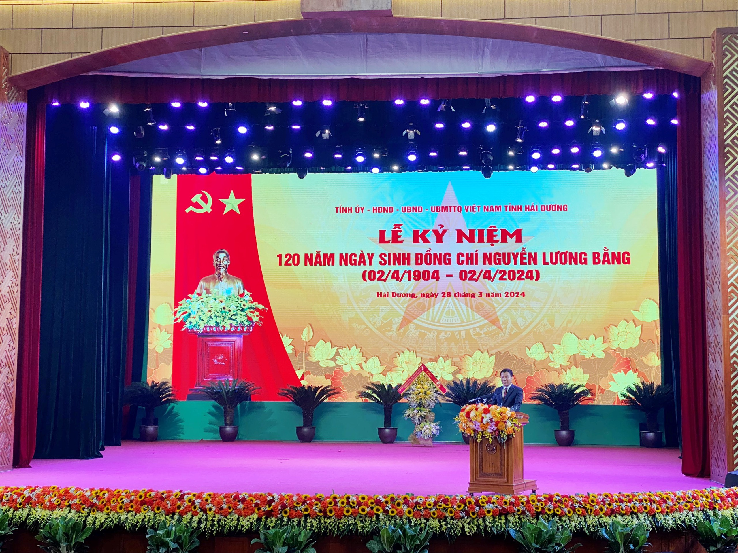 Kỷ niệm trọng thể 120 năm ngày sinh cố Phó chủ tịch nước Nguyễn Lương Bằng- Ảnh 6.