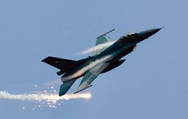 Cách Ukraine có thể sử dụng F-16 và giải pháp khắc chế của Nga