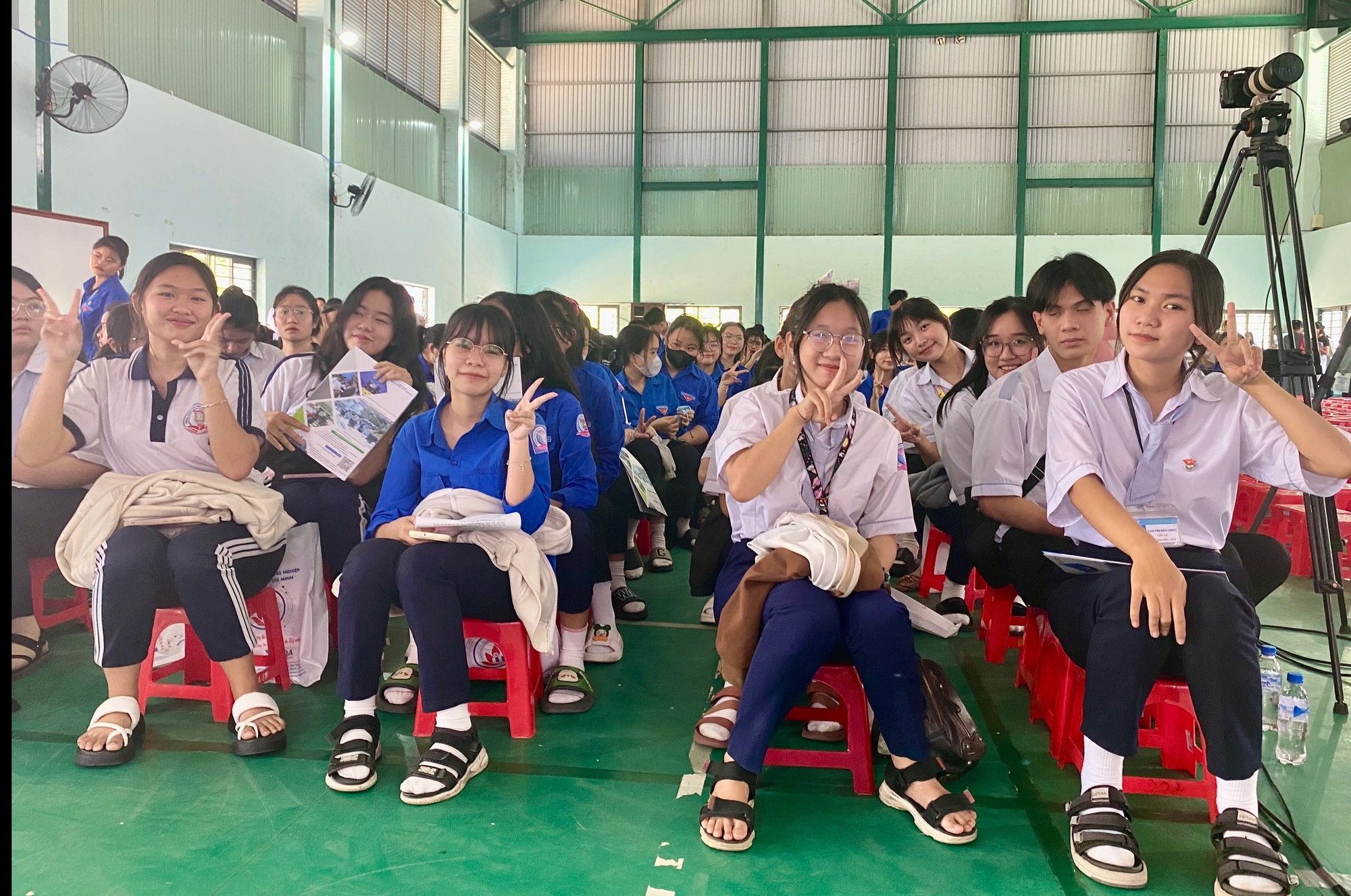 Giải đáp những băn khoăn mới nhất về tuyển sinh đại học năm 2024- Ảnh 1. Giải đáp những băn khoăn mới nhất về tuyển sinh đại học năm 2024- Ảnh 1.