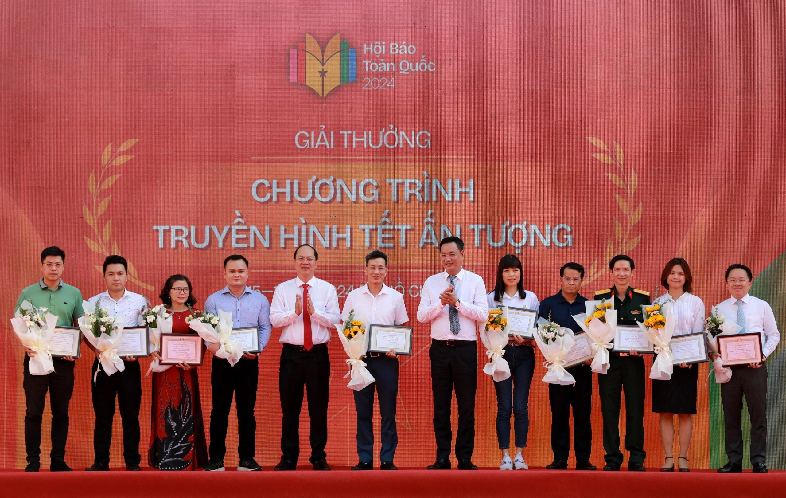 Người làm báo phải rèn luyện không ngừng để 'mắt sáng, lòng trong, bút sắc'- Ảnh 7.