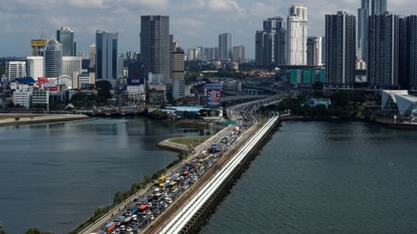 Singapore áp dụng thông quan bằng mã QR tại biên giới đường bộ với Malaysia Singapore áp dụng thông quan bằng mã QR tại biên giới đường bộ với Malaysia