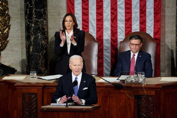 Tổng thống Biden khẳng định Mỹ sẽ không đưa quân tham chiến ở Ukraine Tổng thống Biden khẳng định Mỹ sẽ không đưa quân tham chiến ở Ukraine