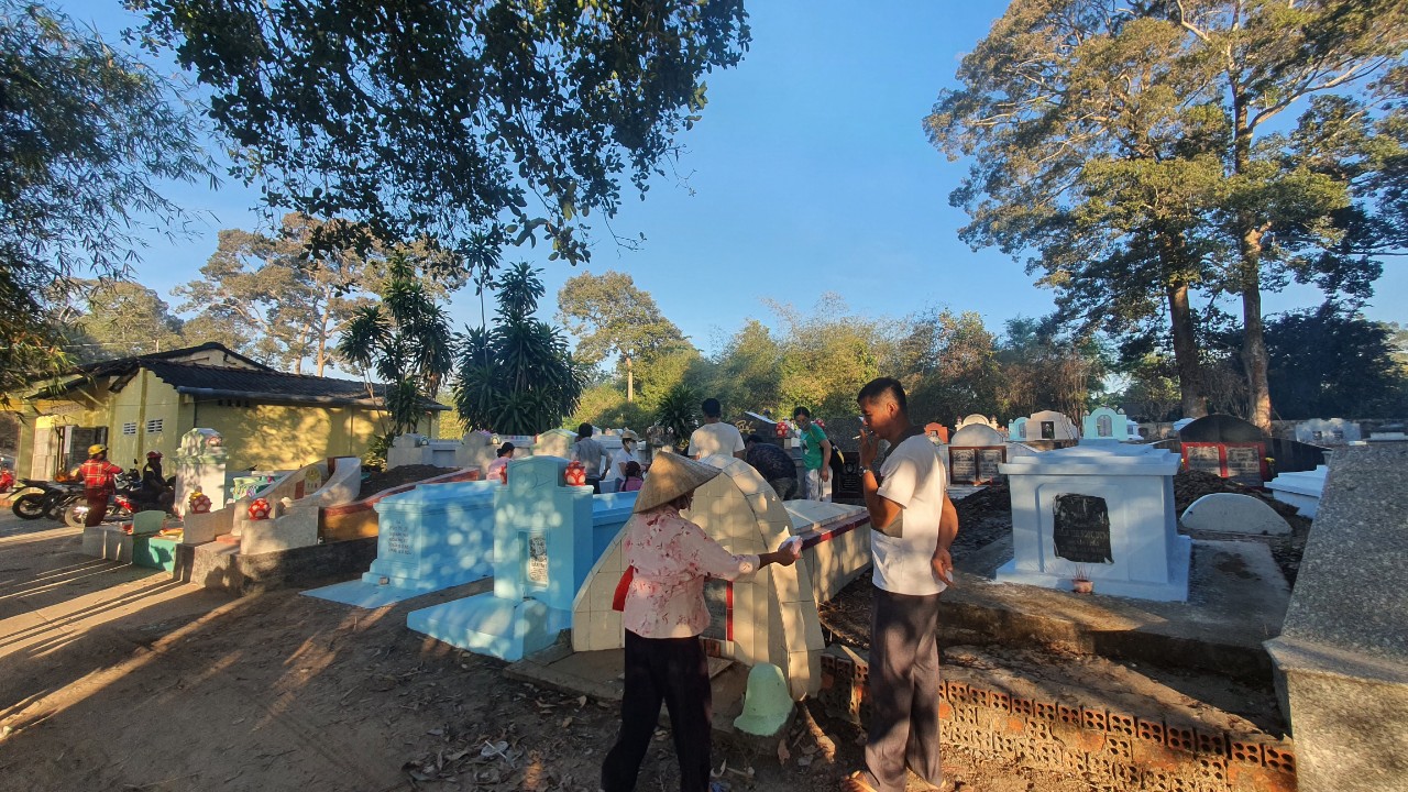 Nguyễn Du viết 'Thanh minh trong tiết tháng ba', vậy Thanh minh là gì?- Ảnh 3. Nguyễn Du viết 'Thanh minh trong tiết tháng ba', vậy Thanh minh là gì?- Ảnh 3.