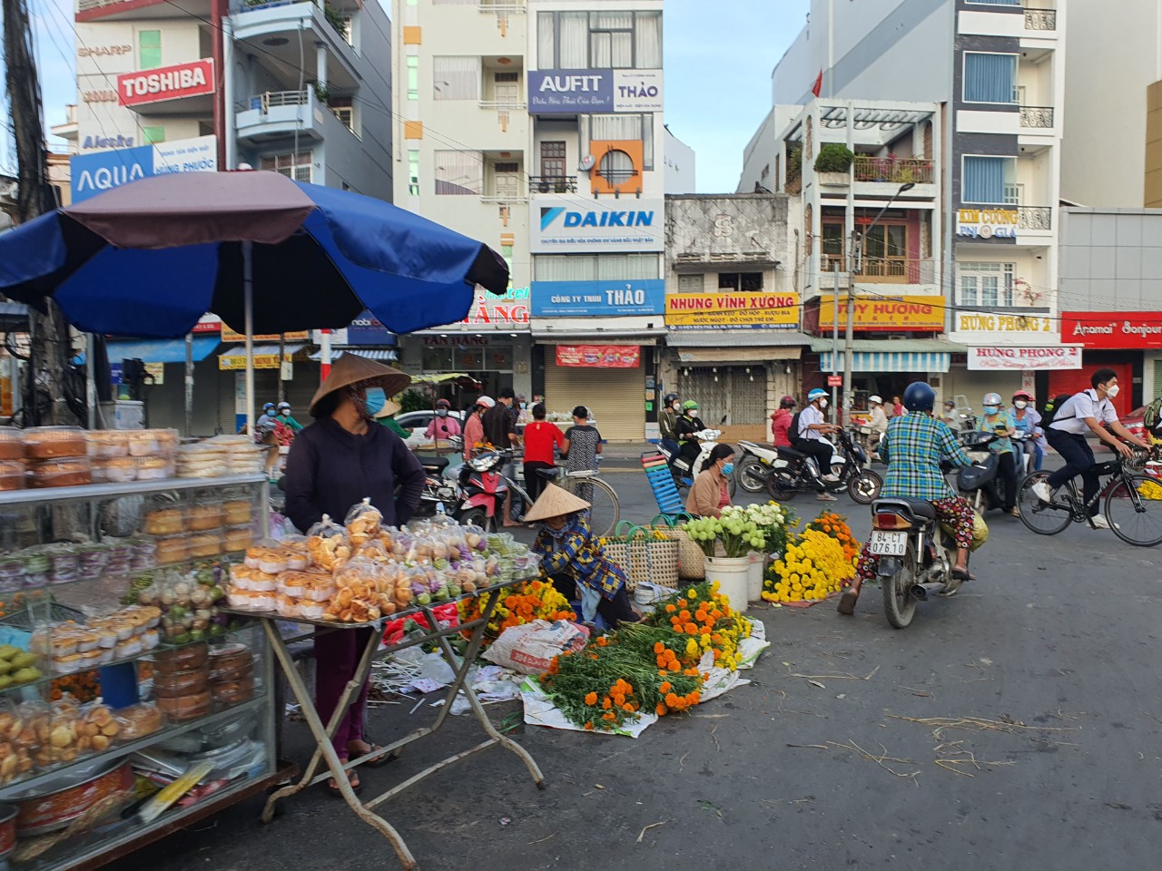 Nguyễn Du viết 'Thanh minh trong tiết tháng ba', vậy Thanh minh là gì?- Ảnh 5. Nguyễn Du viết 'Thanh minh trong tiết tháng ba', vậy Thanh minh là gì?- Ảnh 5.