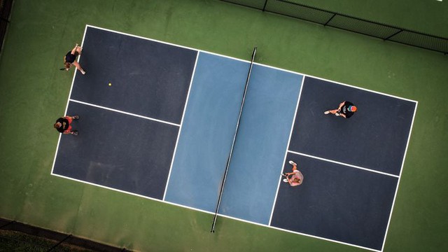 Pickleball, môn thể thao phát triển nhanh bậc nhất thế giới và đang gây sốt ở Việt Nam - Ảnh 4. Pickleball, môn thể thao phát triển nhanh bậc nhất thế giới và đang gây sốt ở Việt Nam - Ảnh 4.