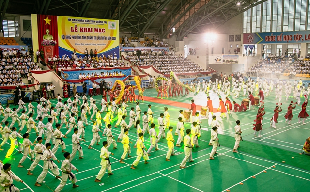 Hơn 3.000 học sinh tham gia Hội khỏe phù đổng tỉnh Quảng Trị - Ảnh 6.
