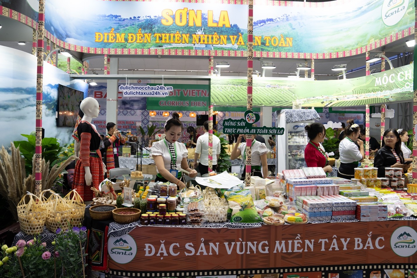 Hội chợ Du lịch quốc tế Việt Nam - chuyển đổi xanh để phát triển bền vững Hội chợ Du lịch quốc tế Việt Nam - chuyển đổi xanh để phát triển bền vững