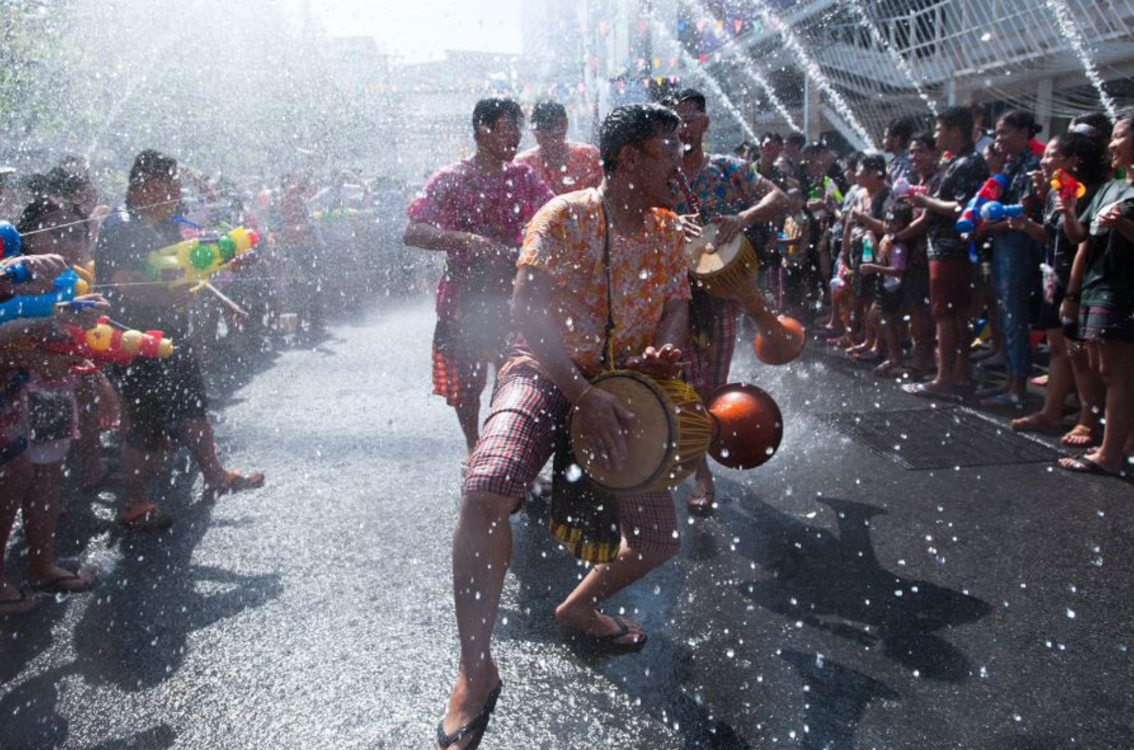 Những điều thú vị về lễ hội té nước Songkran