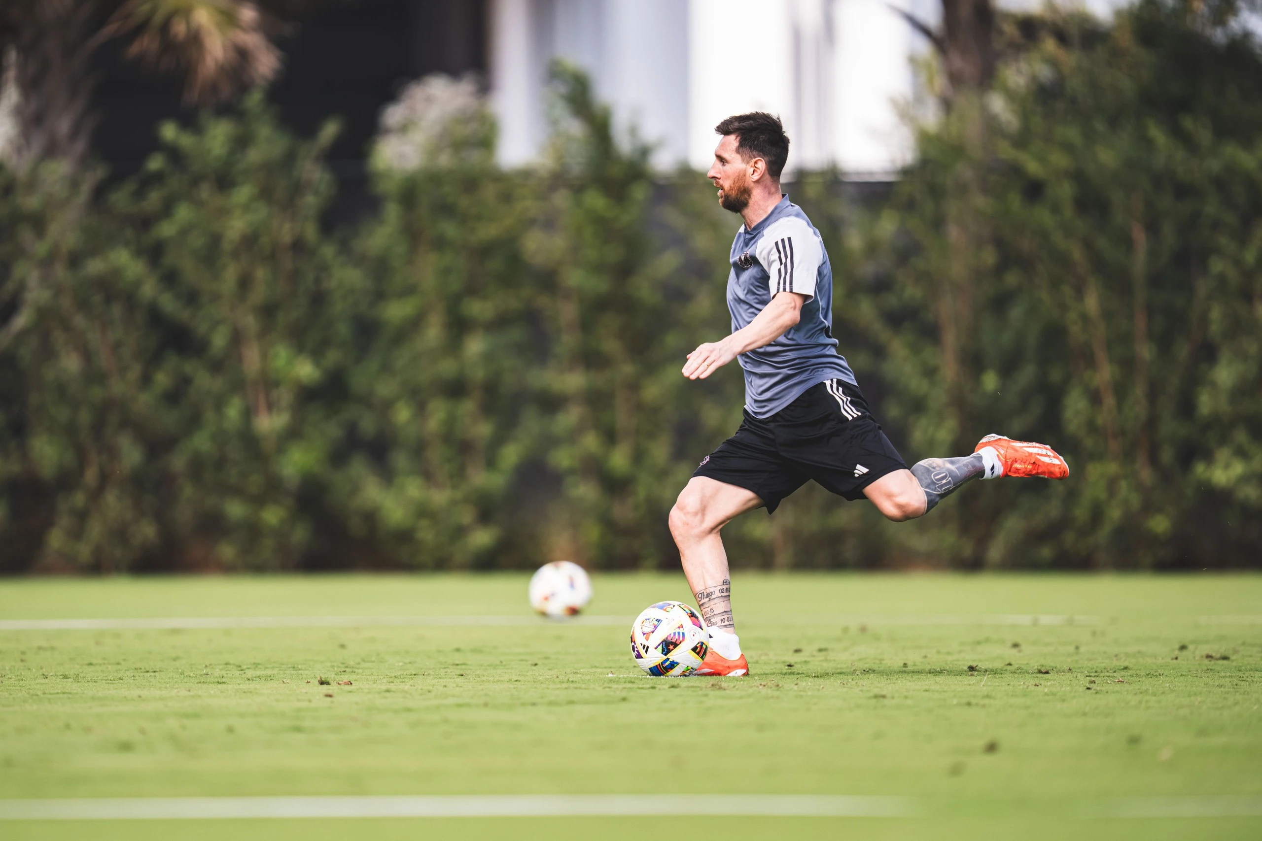 Messi nhận tài trợ khủng chỉ có ở Mỹ, Inter Miami và đội tuyển Argentina hưởng lợi