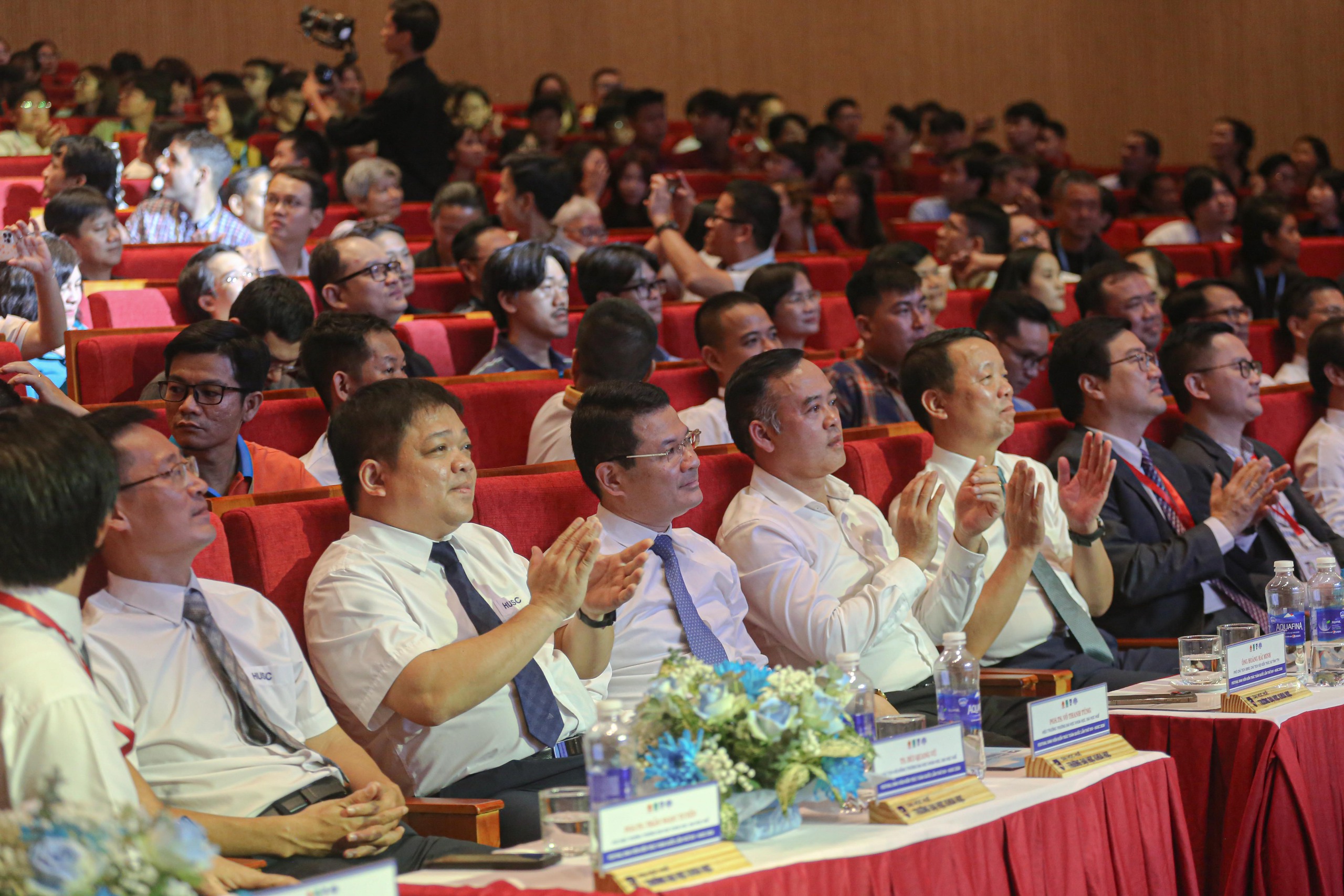 Các đại biểu dự lễ khai mạc Festival Sinh viên Kiến trúc toàn quốc lần thứ 14